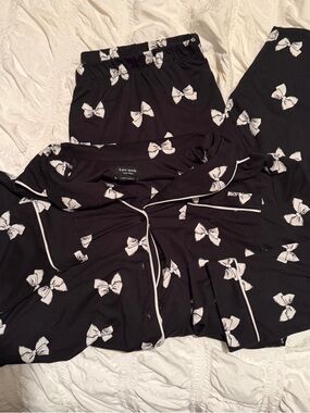 kate spade Black Bow-Print Pajama Set with White Bows